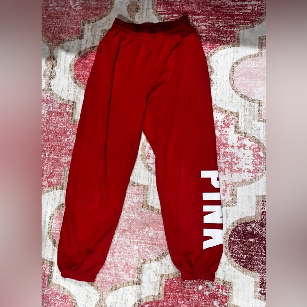 🚫SOLD🚫Women’s Victoria's Secret PINK Jogger Style Sweatpants size Small